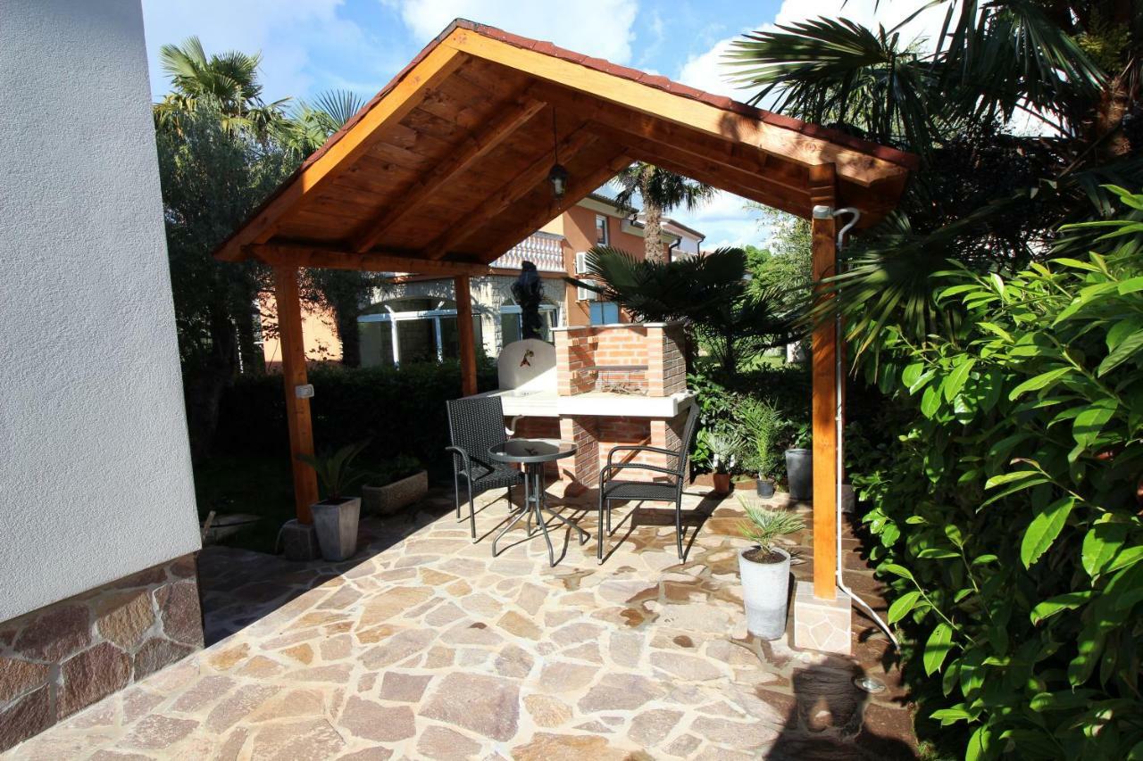 Apartment Umag Luaran gambar