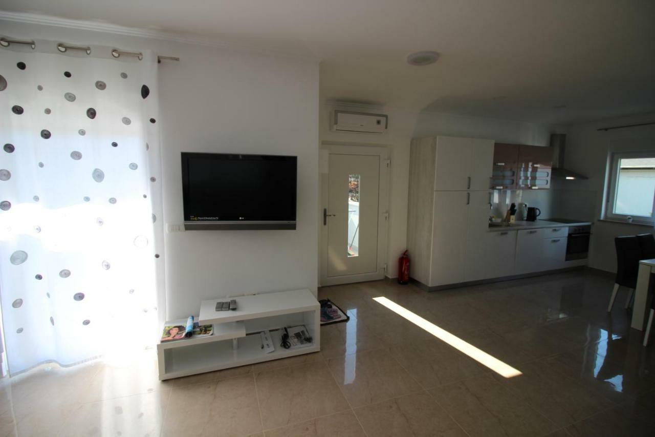 Apartment Umag Luaran gambar