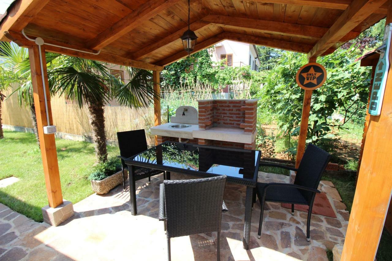 Apartment Umag Luaran gambar